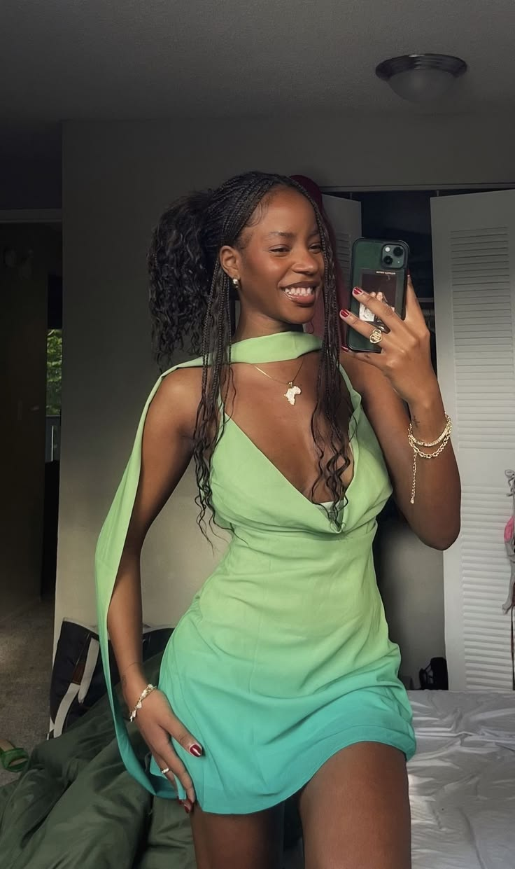 Unique Spaghetti Straps Ombre Green Chiffon Short Homecoming Dress Cocktail Dress SP3944