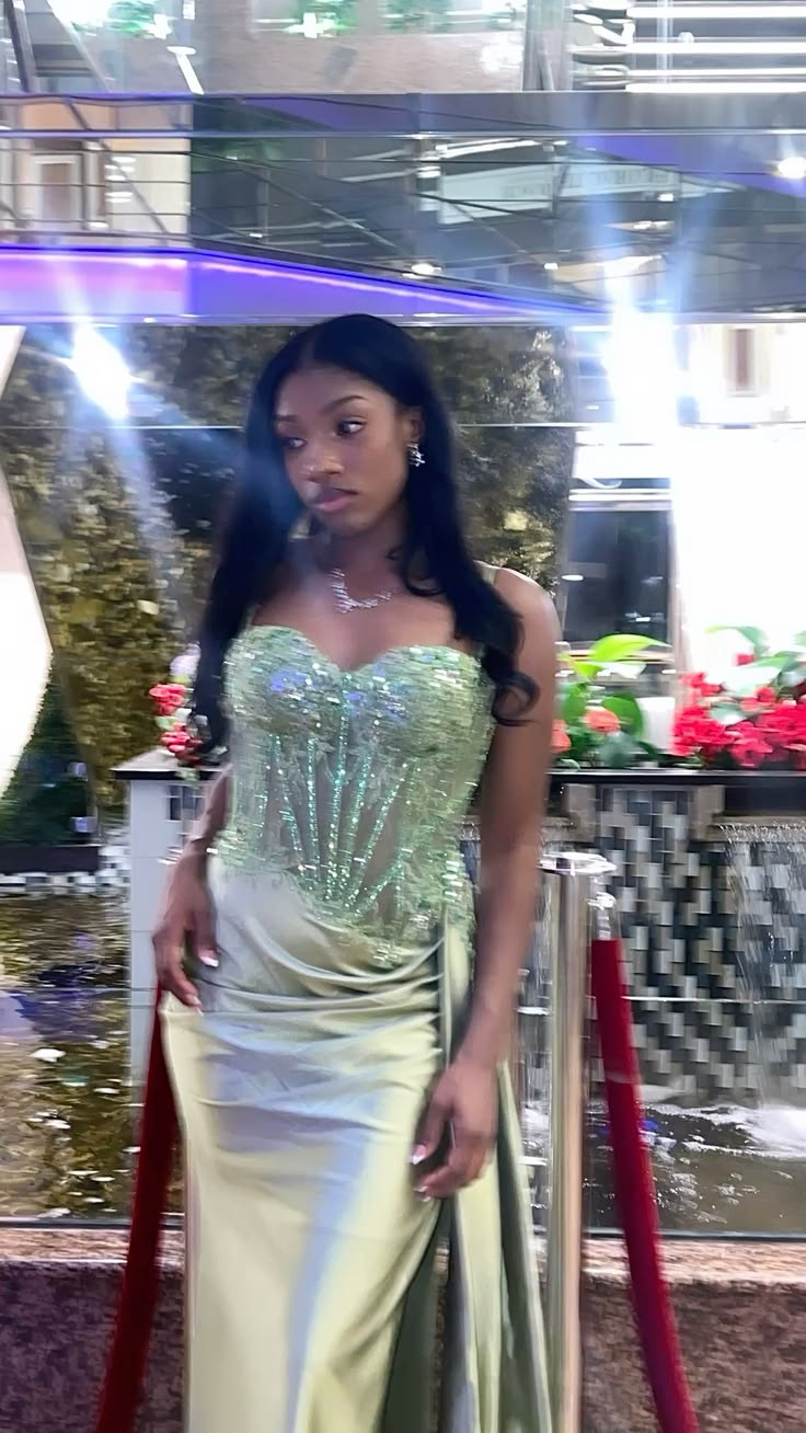 Elegant Sage Green Satin Appliques Beaded Mermaid Slit Long Party Dress Spaghetti Straps Long Wedding Guest Dress SP3721