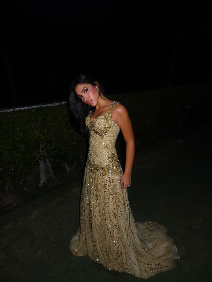 Gorgeous Spaghetti Straps Champagne Gold Tulle Beaded Mermaid Long Party Dress Evening Dress SP3933
