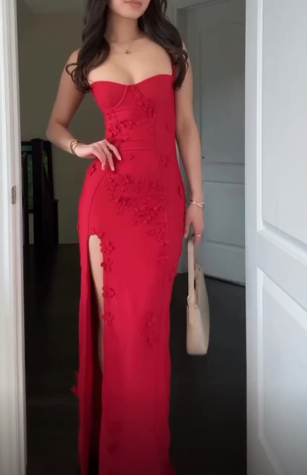 Charming Red Appliques Sheath Long Prom Dress Slit Evening Dress Party Gown Y7550