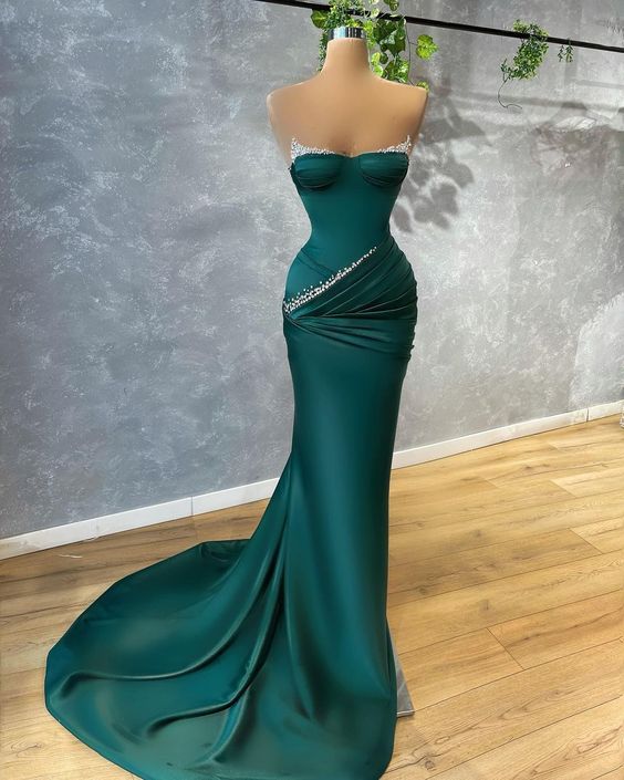 Green Beaded Long Evening Prom Dress Y162